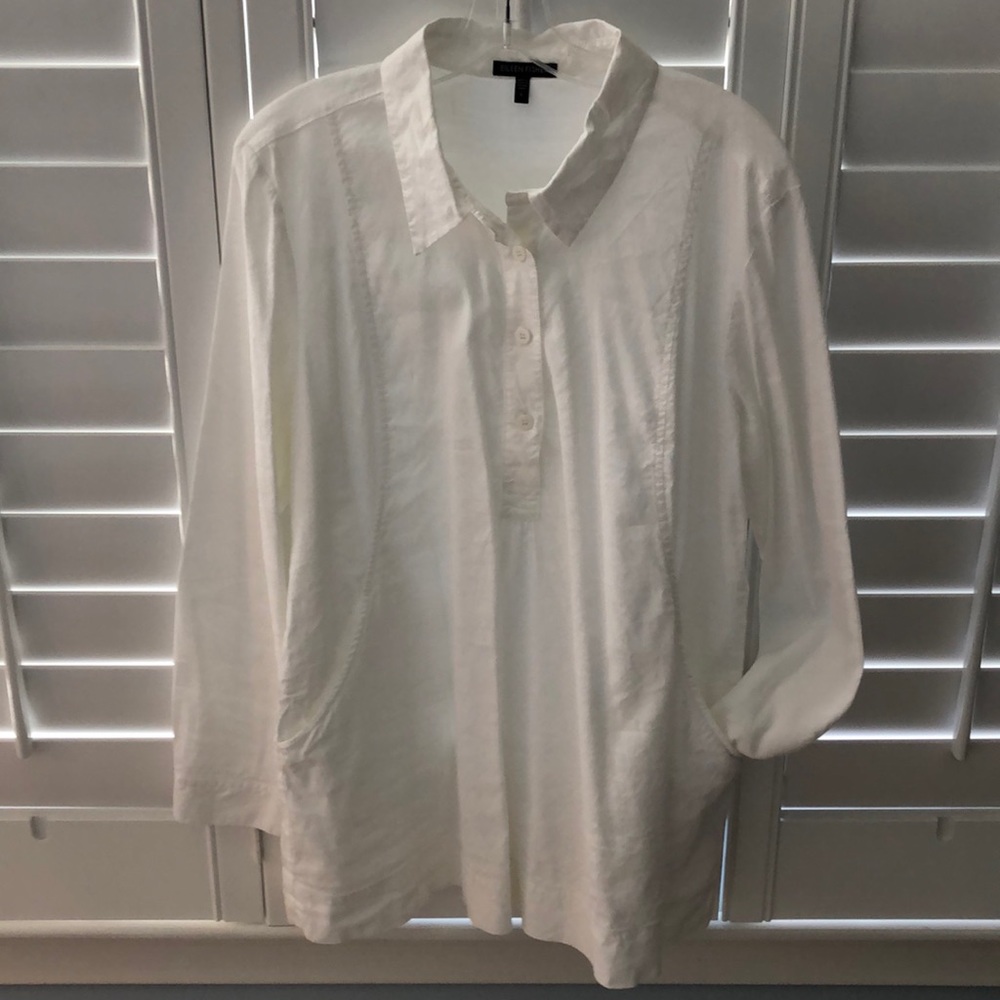 Eileen Fisher White Top
